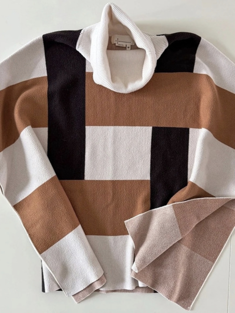 Anthropologie Color Block Turtleneck Sweater in Brown & White